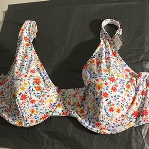 Time and tru flower swim top